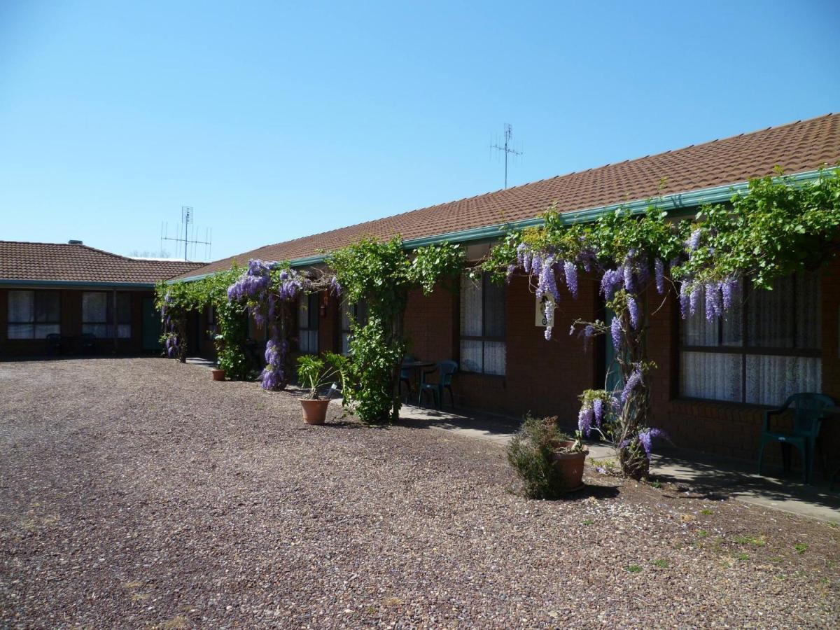 Birch Motel Tocumwal Exterior foto